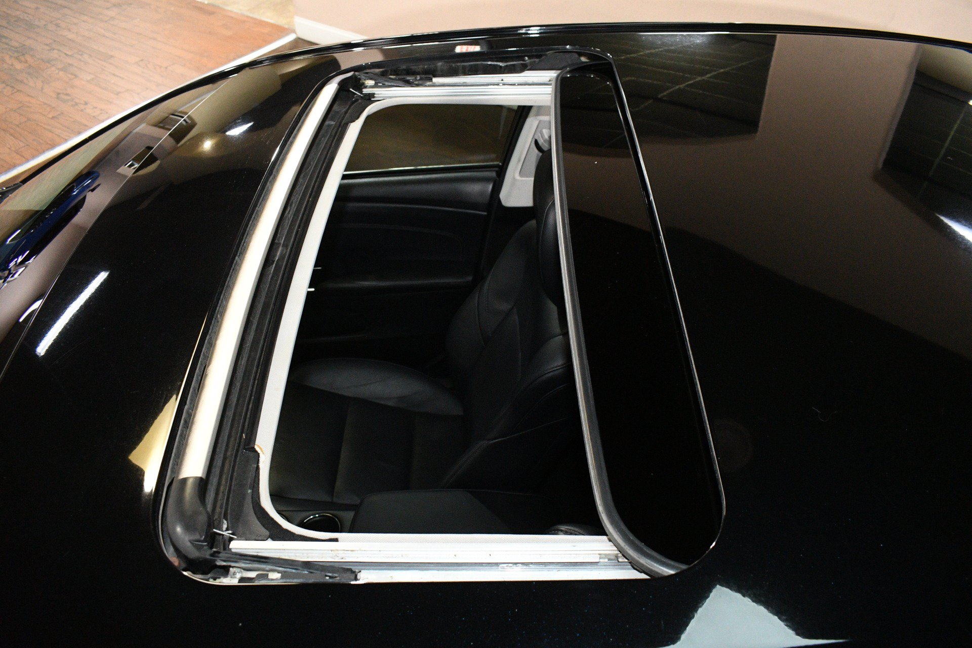 Used 2015 Toyota Avalon XLE Touring FWD image 50