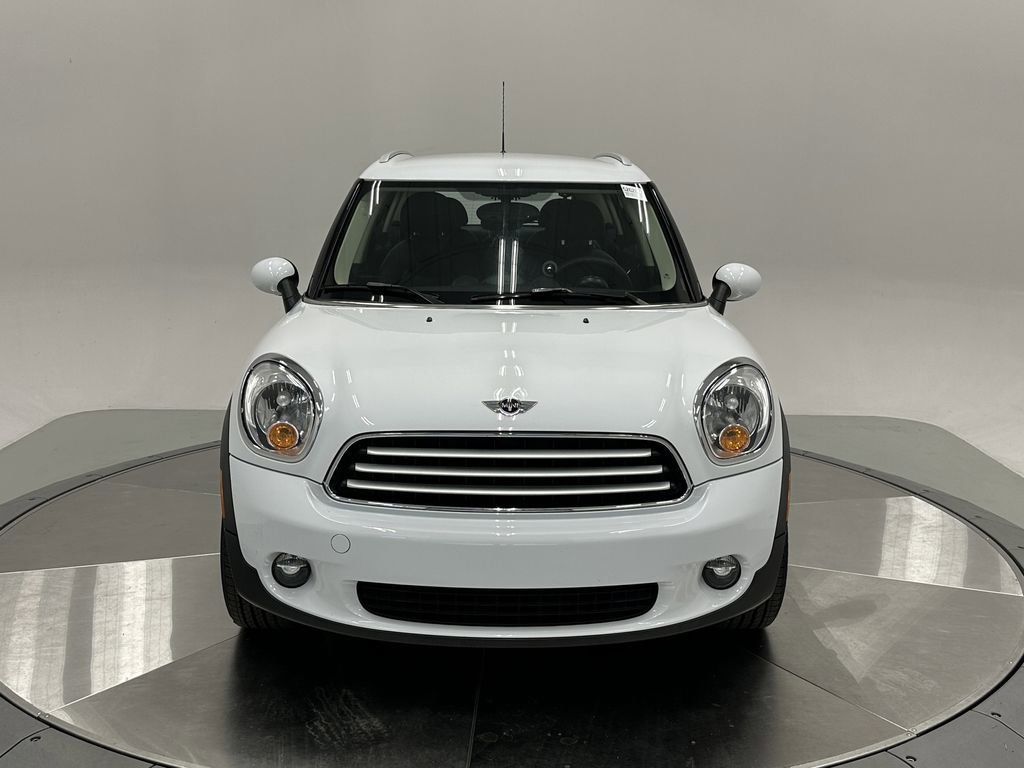Used 2014 MINI Cooper Countryman image 2