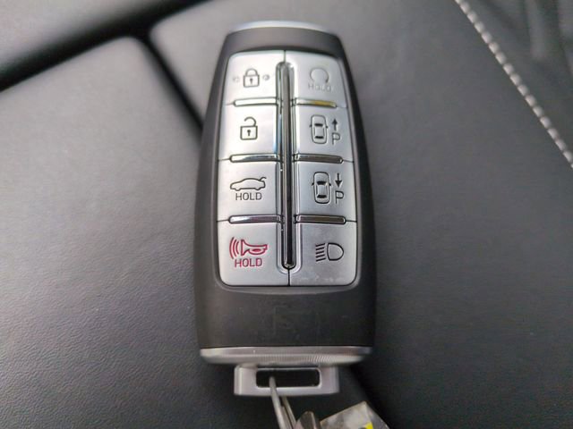 Certified 2023 Genesis Electrified G80 image 27