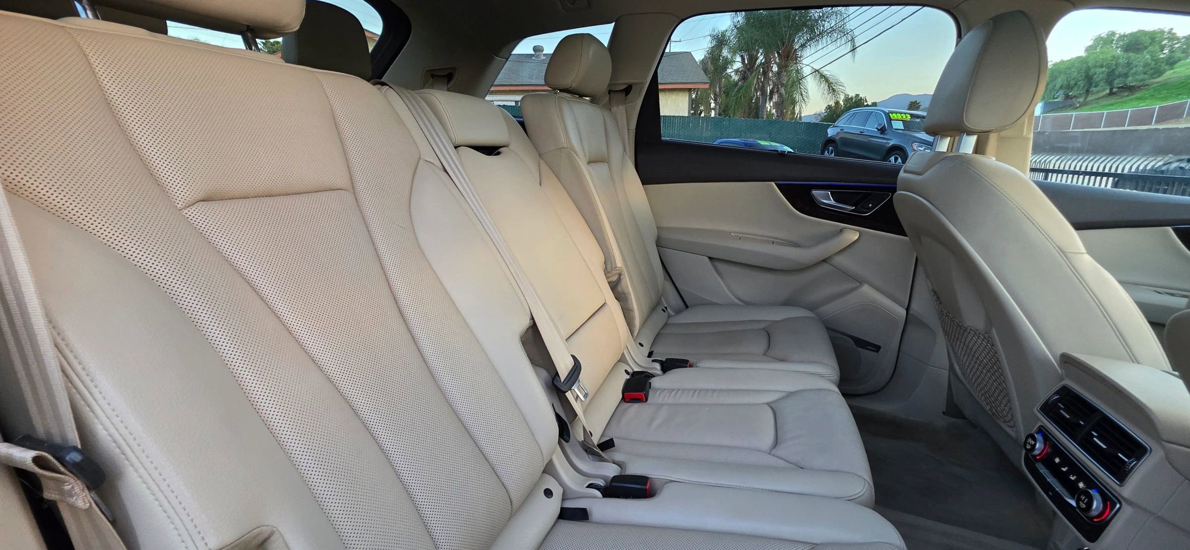 Used 2018 Audi Q7 3.0T Prestige w/ Prestige Package image 28