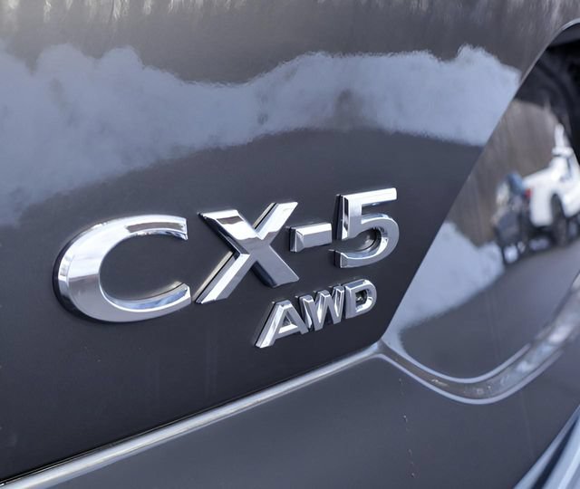 Used 2023 MAZDA CX-5 AWD 2.5 S w/ Premium Plus Pkg image 11