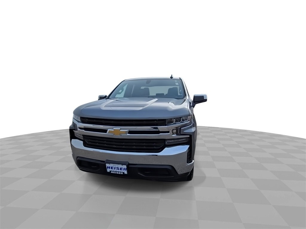 Used 2020 Chevrolet Silverado 1500 LT w/ Convenience Package image 3