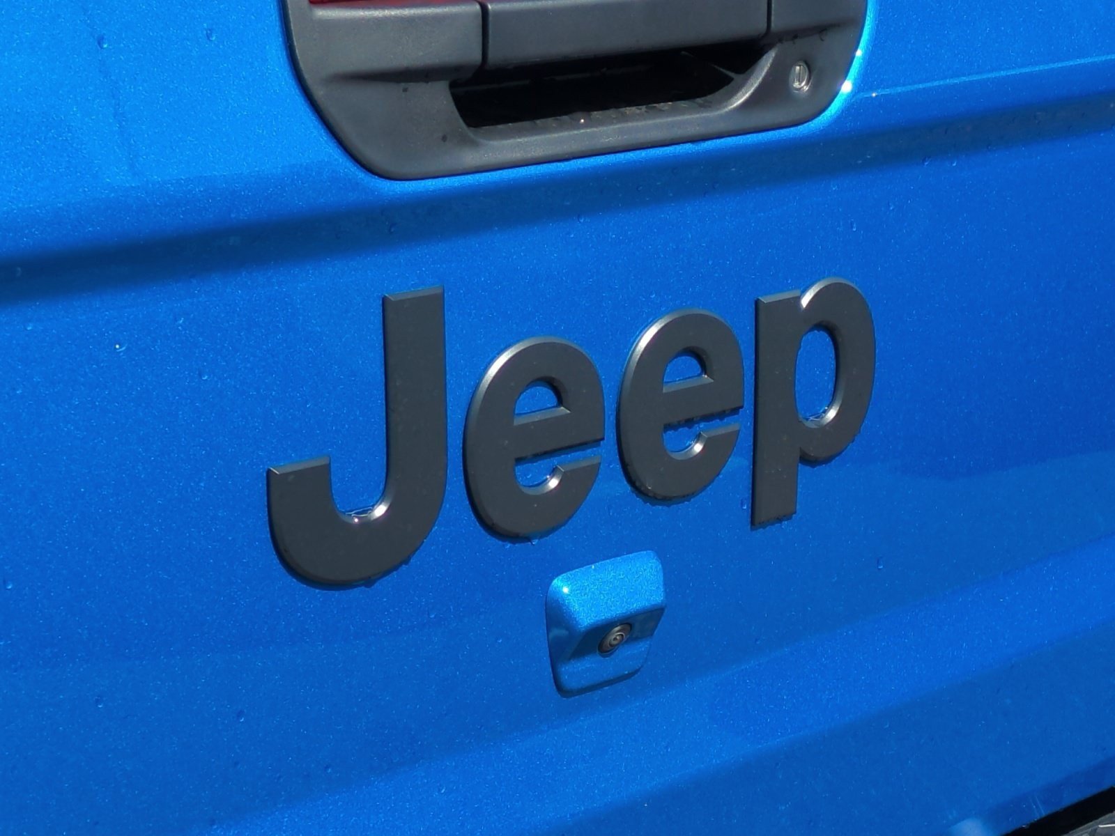 New 2026 Jeep Gladiator Sport AWD/4WD image 24