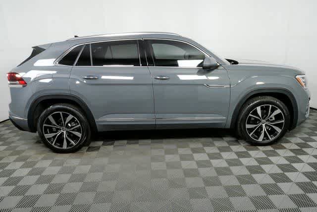 New 2026 Volkswagen Atlas Cross Sport SEL Premium R-Line AWD/4WD image 28