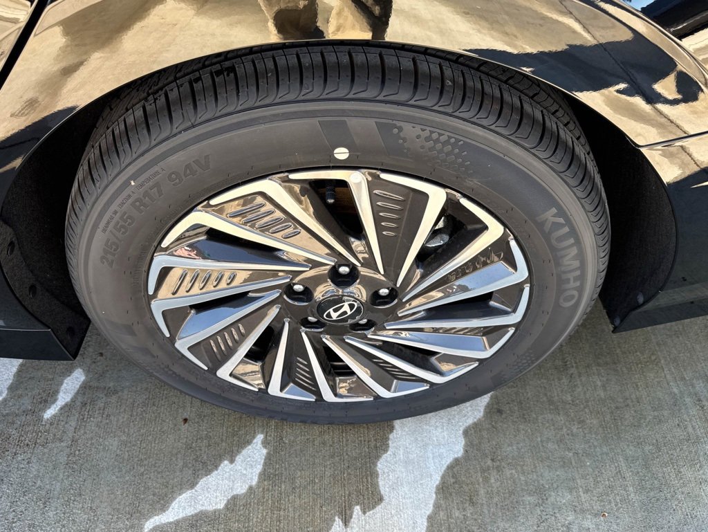 New 2025 Hyundai Sonata SEL image 19