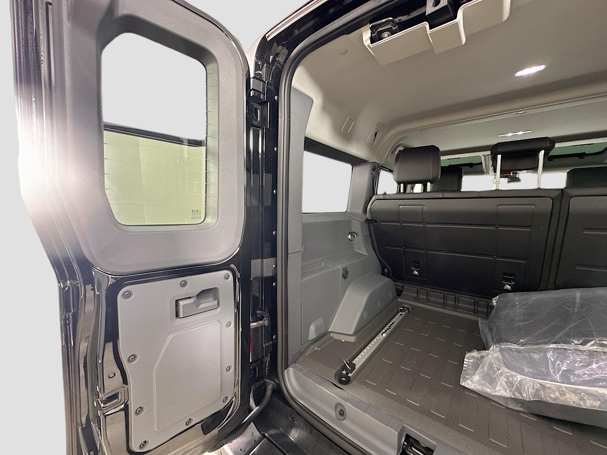 New 2024 INEOS Grenadier Fieldmaster Edition image 43