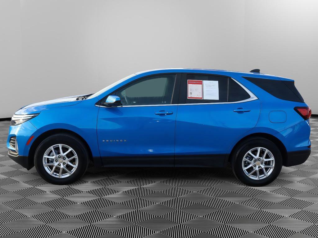 Used 2024 Chevrolet Equinox LT w/ LPO, Floor Liner Package image 3