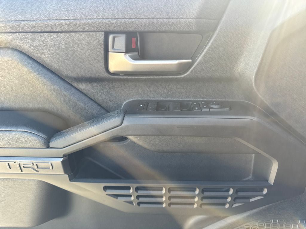 Used 2024 Toyota Tacoma TRD Sport AWD/4WD image 17