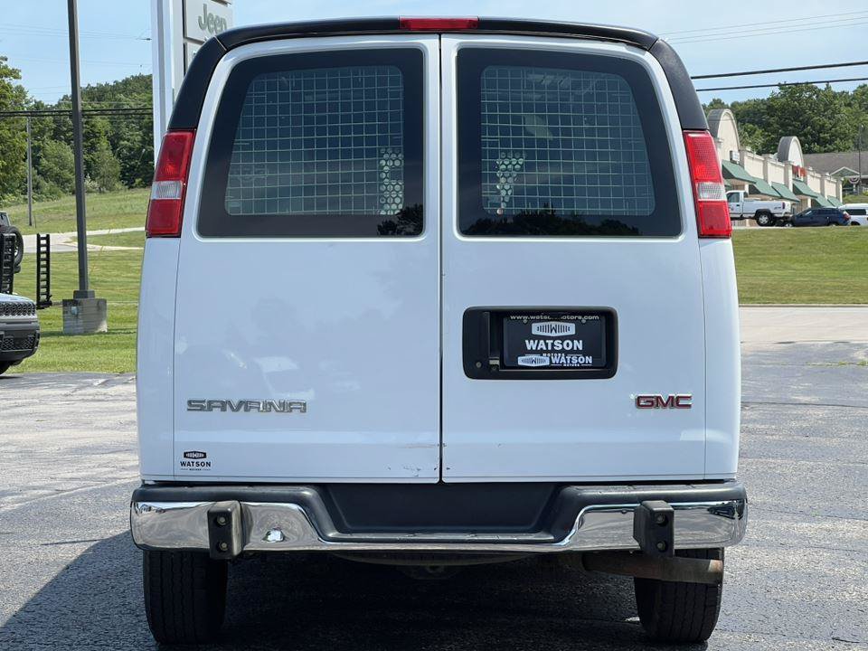 Used 2020 GMC Savana 2500 w/ Driver Convenience Package RWD image 28