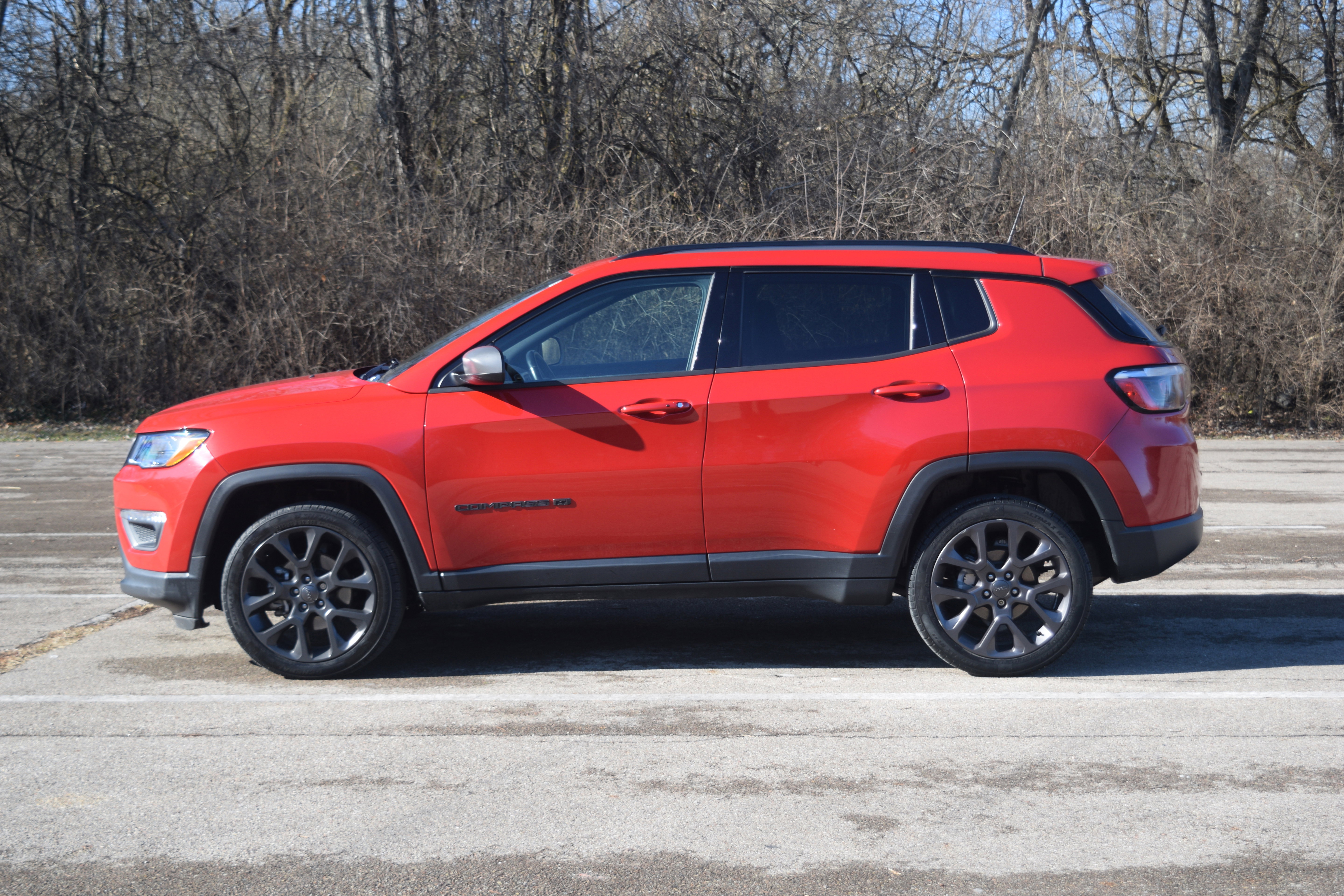 Used 2021 Jeep Compass Latitude w/ Sun and Sound Group image 24