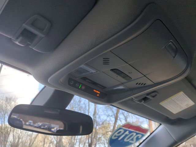 Used 2019 Chevrolet Equinox LT image 34