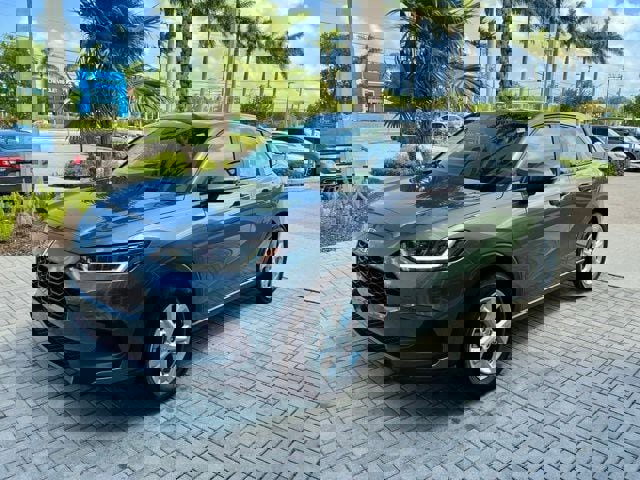 Certified 2025 Honda HR-V LX image 3