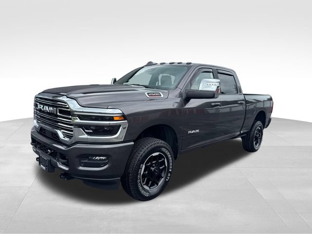 Used 2025 RAM 2500 Laramie AWD/4WD image 2