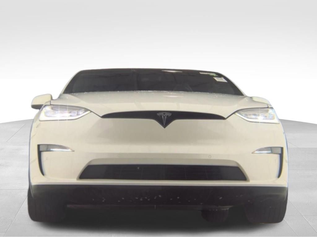 Used 2022 Tesla Model X image 3