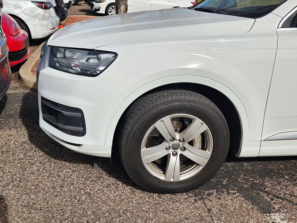 Used 2019 Audi Q7 2.0T Premium Plus w/ Premium Plus Package image 4