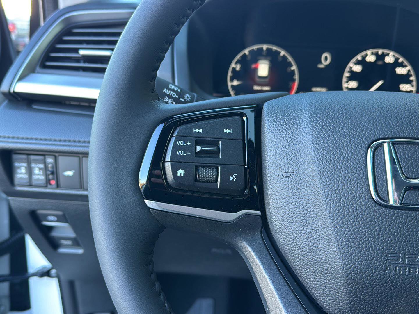 New 2026 Honda Odyssey EX-L image 16