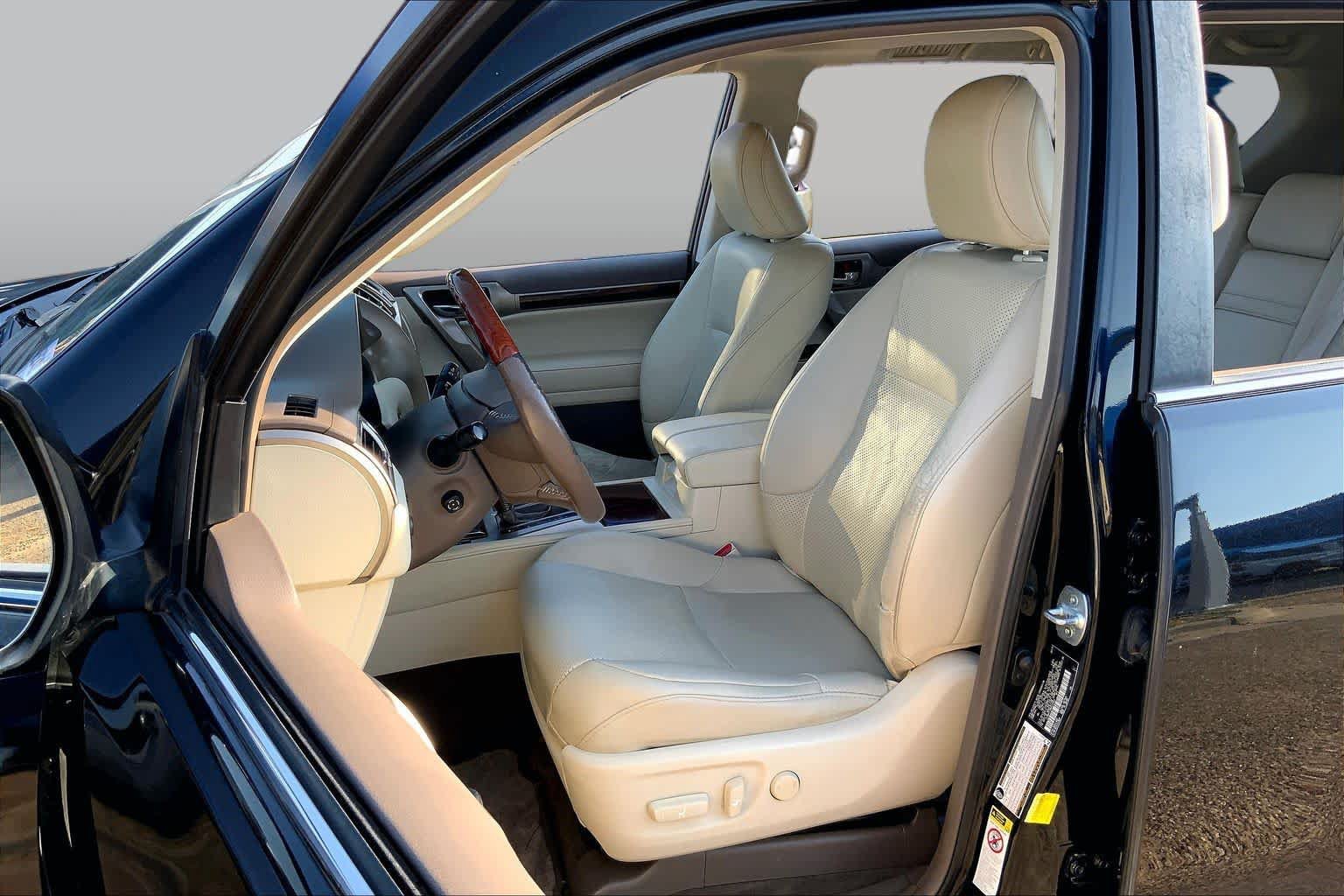 Used 2011 Lexus GX 460 w/ Comfort Plus Pkg AWD/4WD image 7
