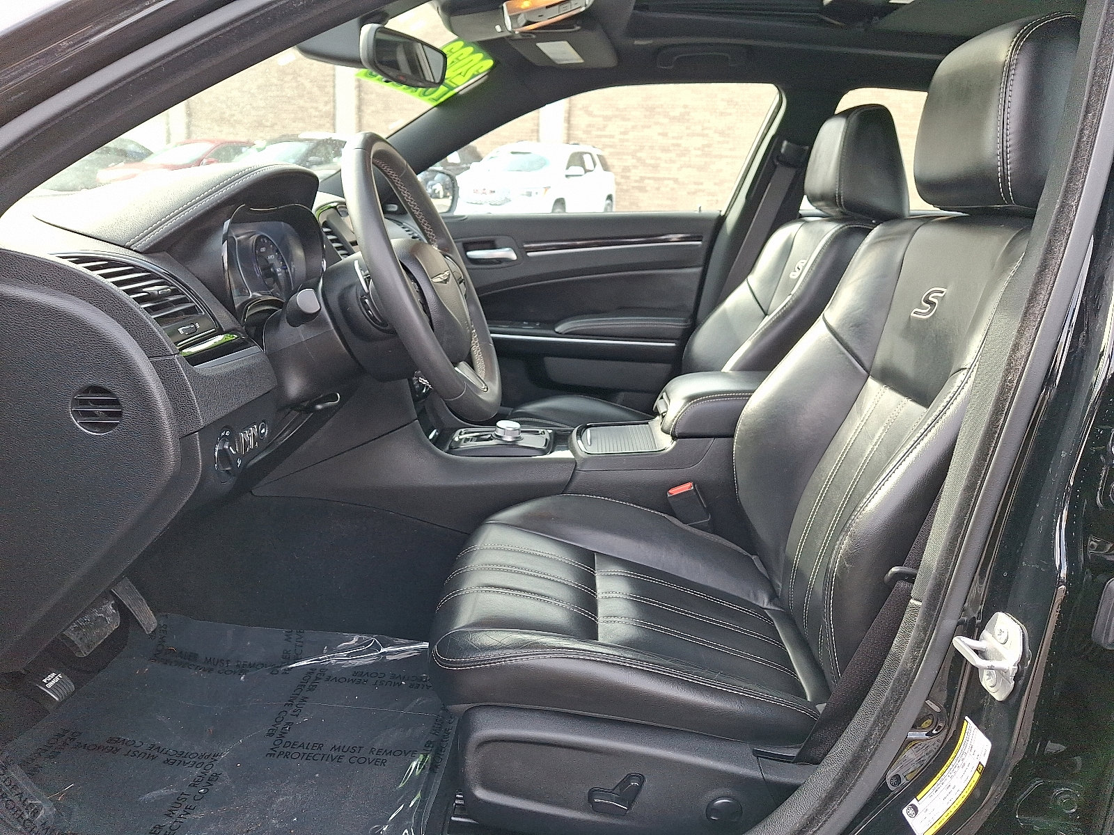 Certified 2023 Chrysler 300 S image 14