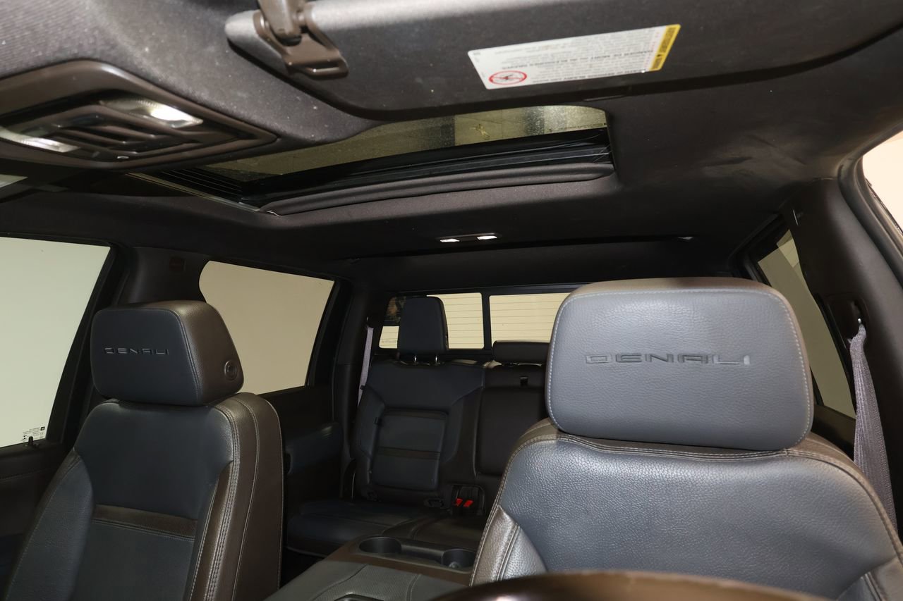 Used 2022 GMC Sierra 3500 Denali AWD/4WD image 11