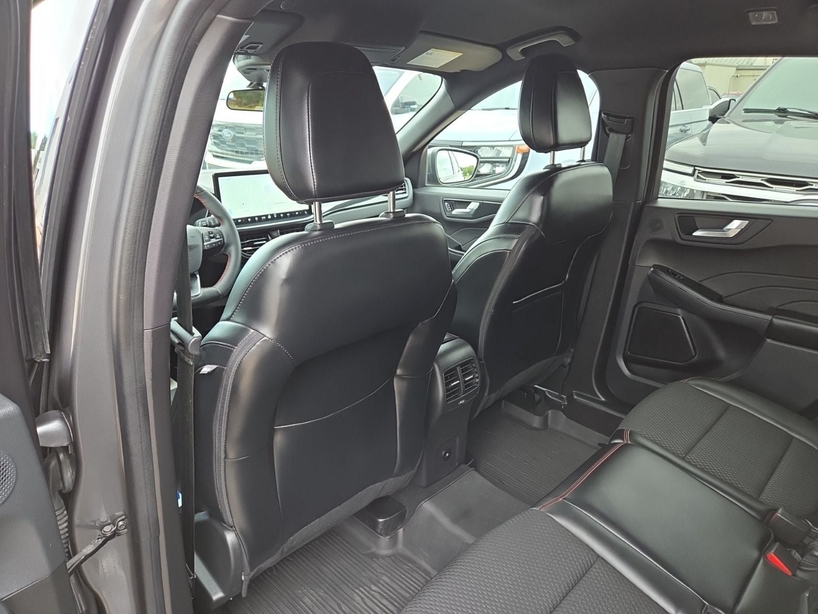 Used 2023 Ford Escape ST-Line Select w/ Tech Pack #2 AWD/4WD image 46