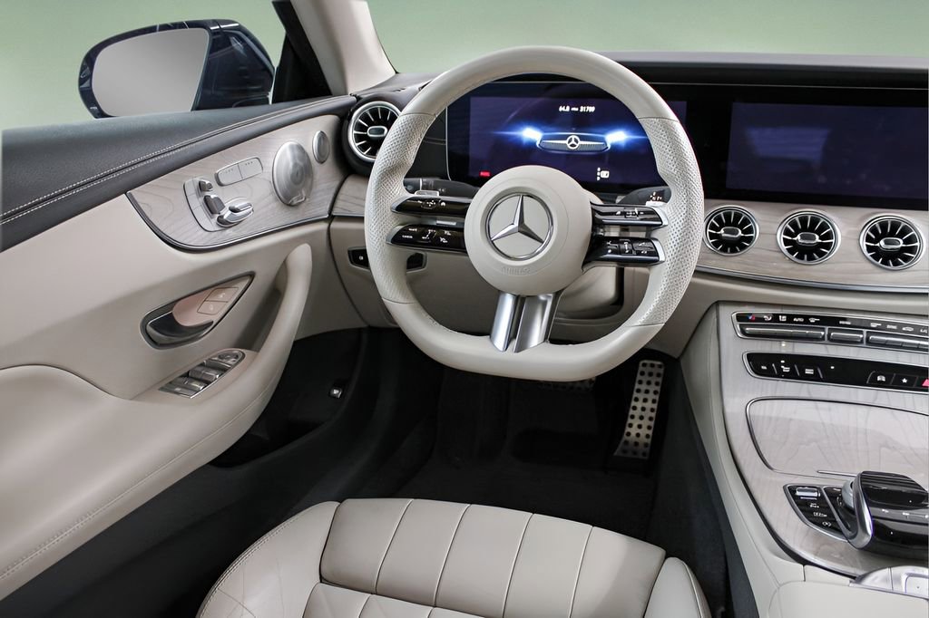 Used 2022 Mercedes-Benz E 450 Cabriolet image 18