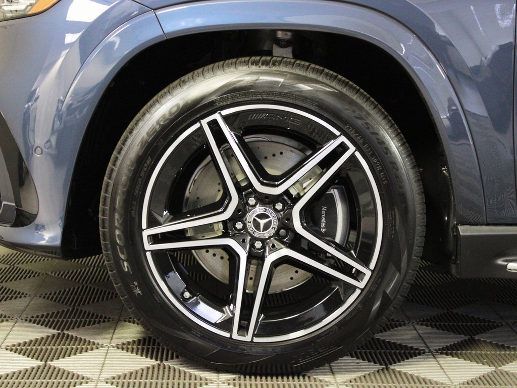 New 2026 Mercedes-Benz GLS 450 4MATIC image 36