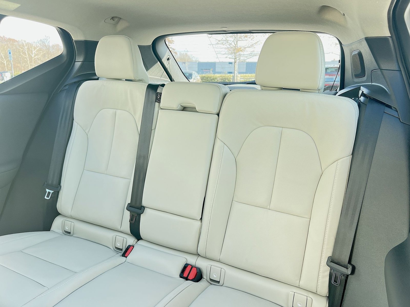 New 2026 Volvo XC40 B4 Plus w/ Protection Package Premier image 24