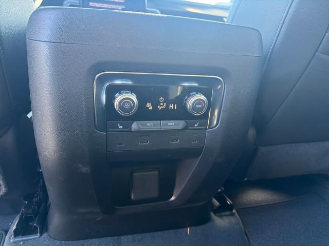 New 2026 GMC Yukon AT4 w/ AT4 Premium Plus Package image 27