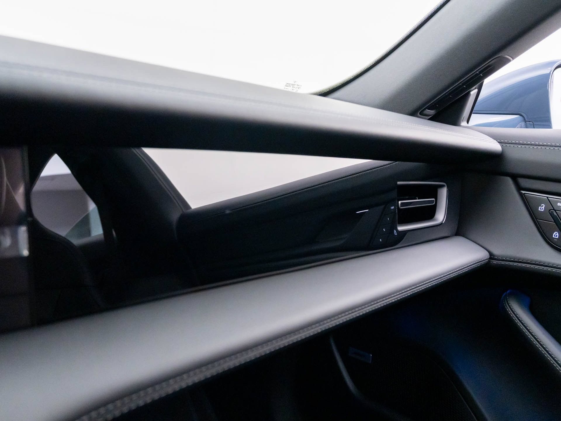 New 2026 Porsche Taycan AWD/4WD image 30