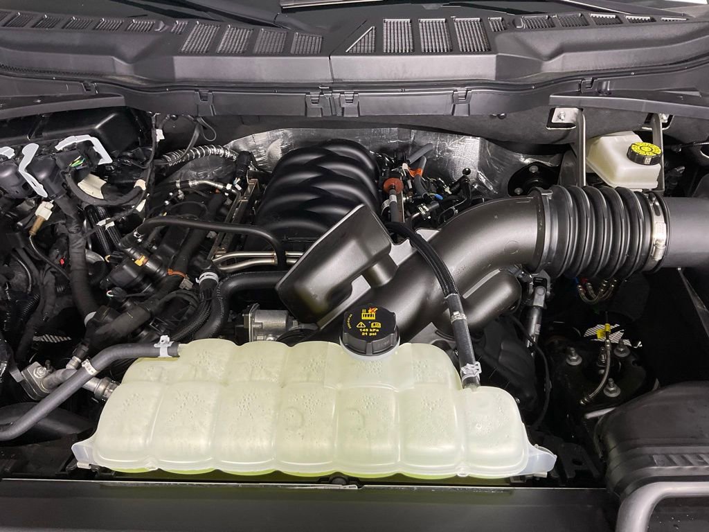 New 2026 Ford F150 Lariat w/ Equipment Group 502A High image 9