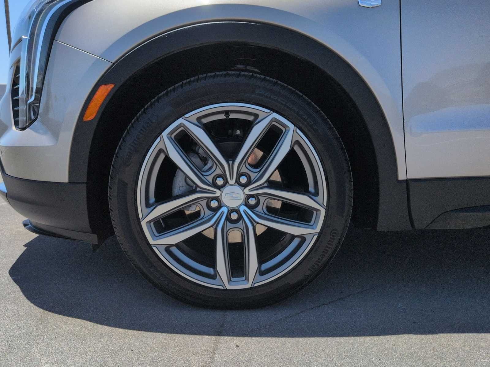 Certified 2023 Cadillac XT4 Sport w/ Driver Assist Package FWD image 29
