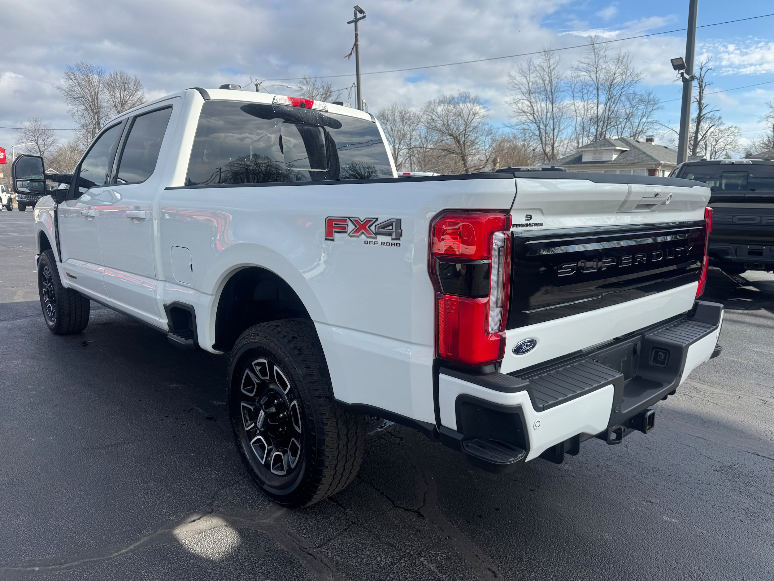 Used 2025 Ford F250 Platinum image 5
