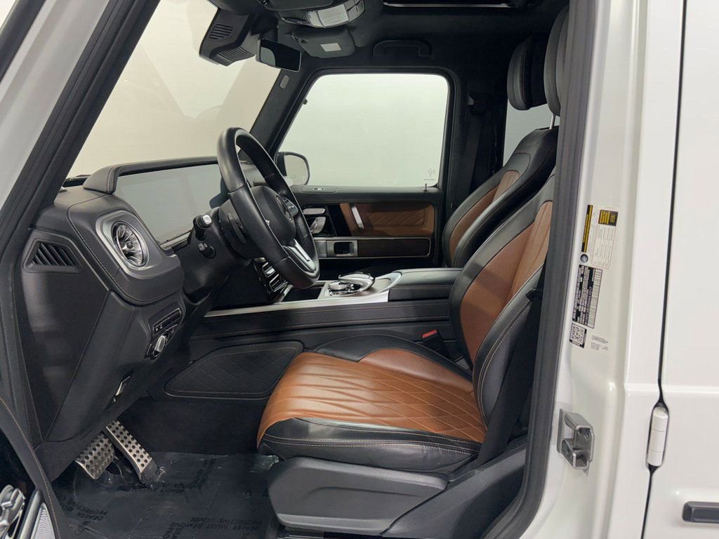Used 2022 Mercedes-Benz G 550 image 9