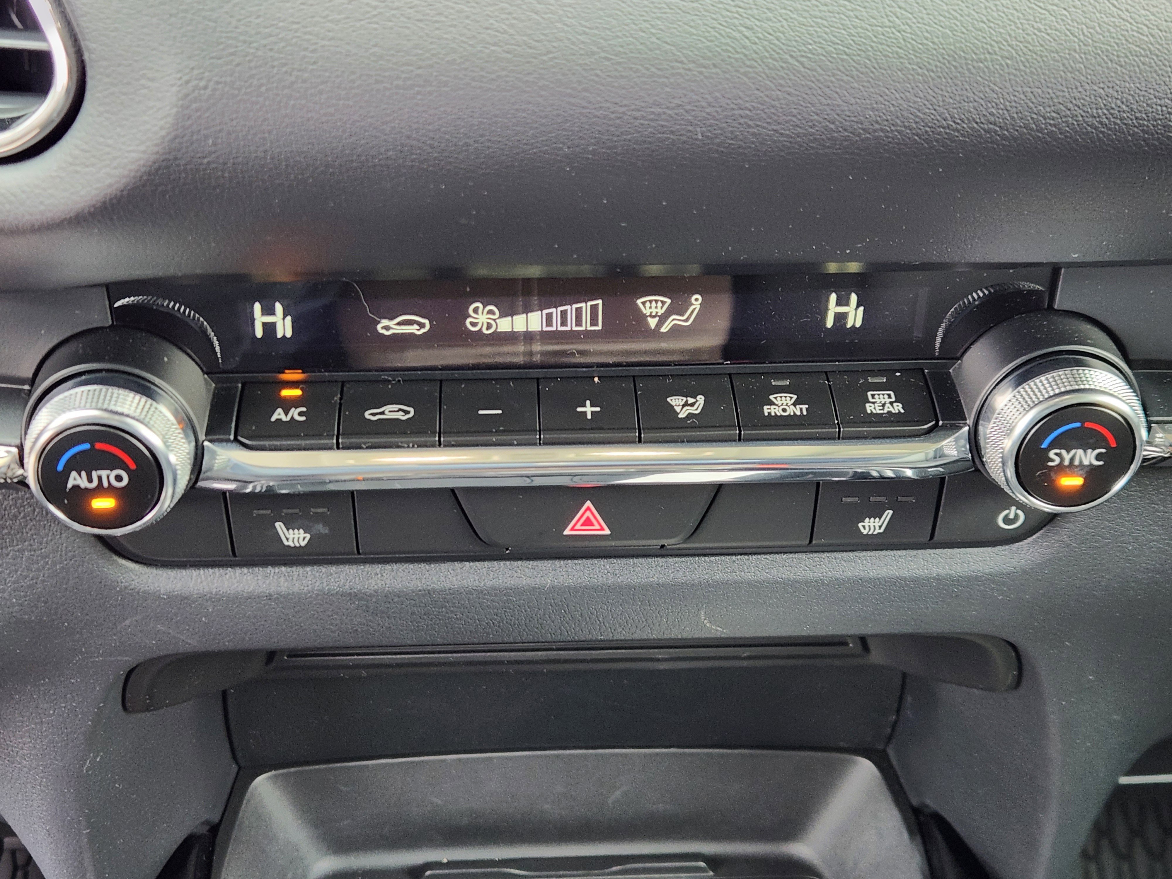 Certified 2025 MAZDA CX-30 AWD 2.5 S w/ Premium Package image 22