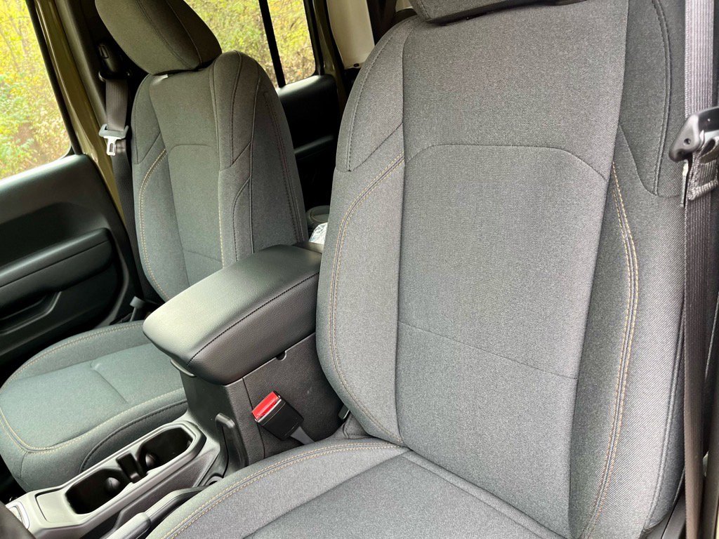 New 2026 Jeep Gladiator Sport image 12