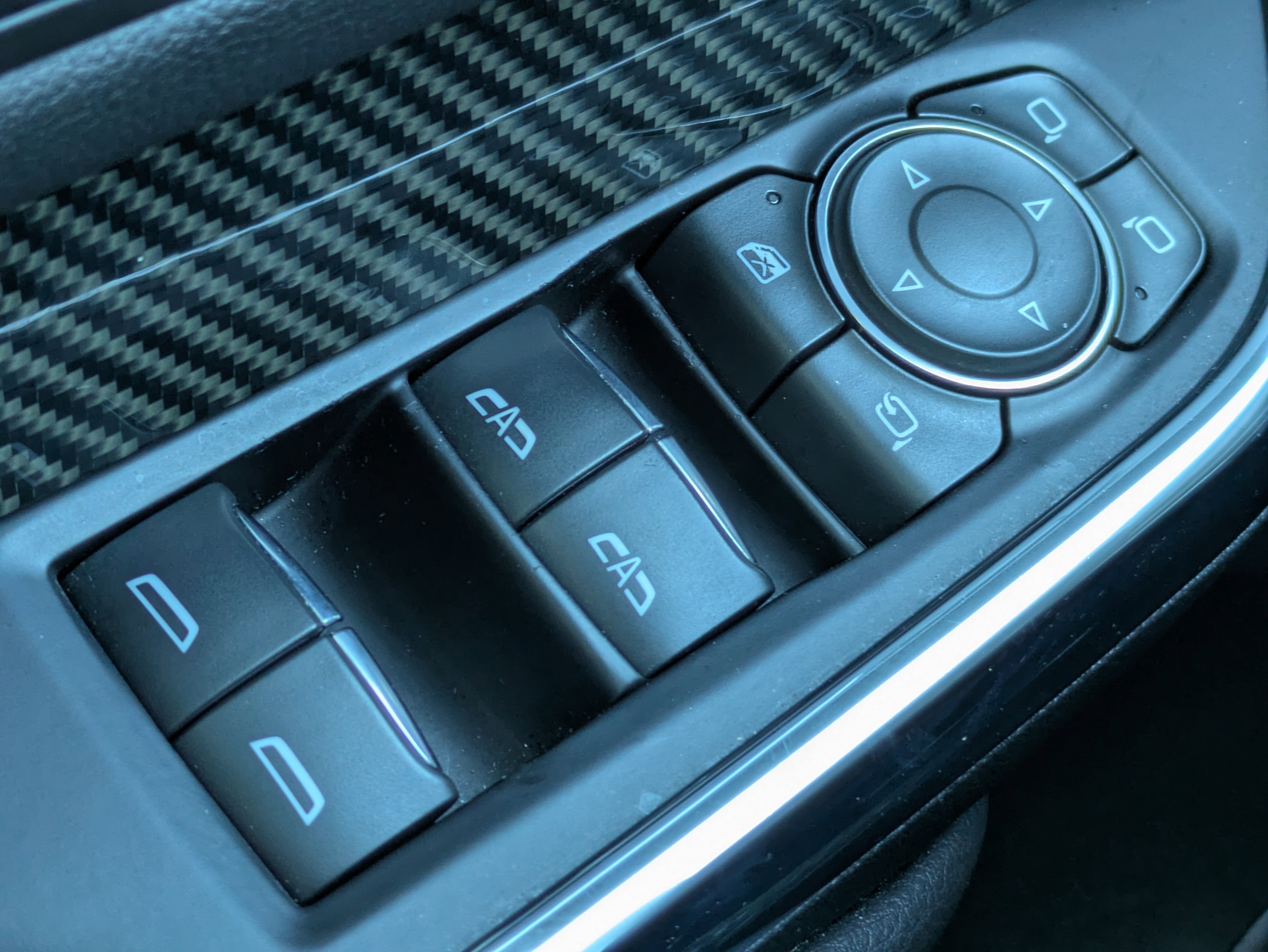 Certified 2019 Cadillac XT4 Sport w/ Technology Package FWD image 24
