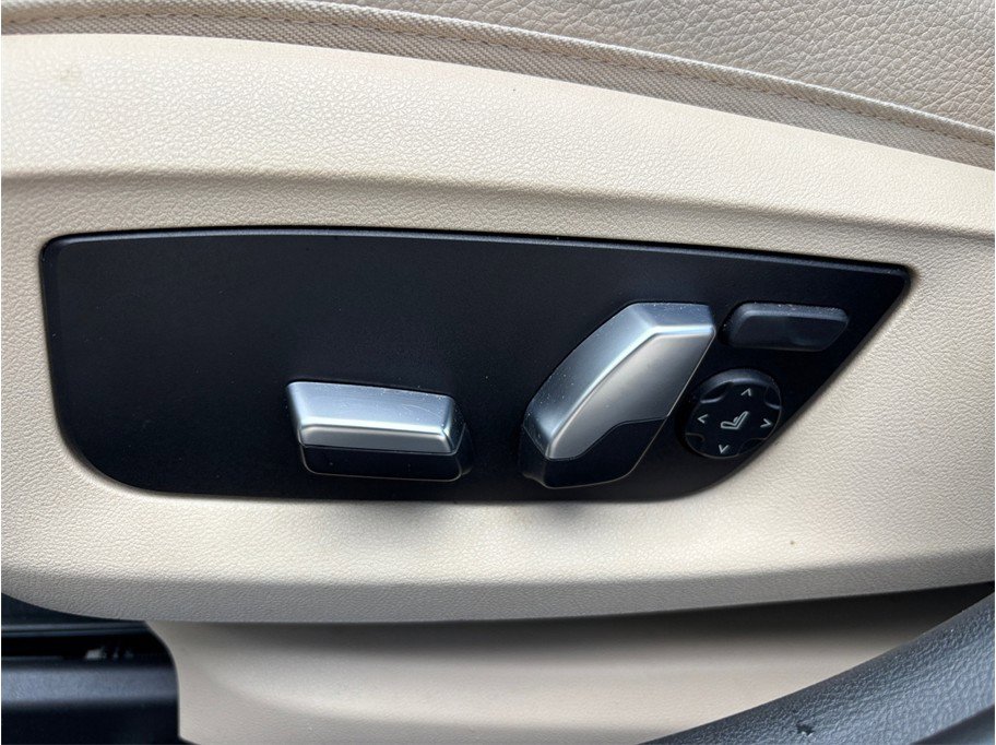 Used 2017 BMW 540i image 20
