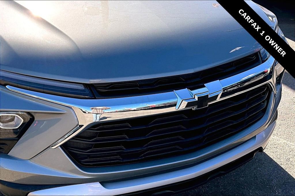 Used 2024 Chevrolet TrailBlazer LT w/ Convenience Package image 32