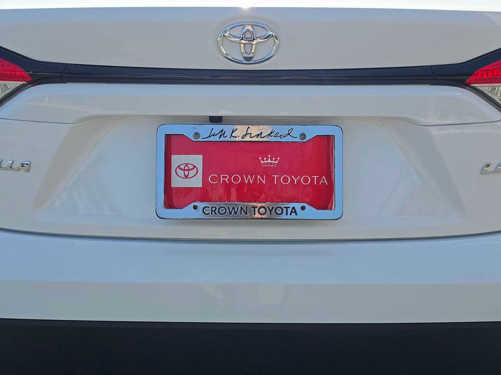 Certified 2025 Toyota Corolla LE FWD image 13