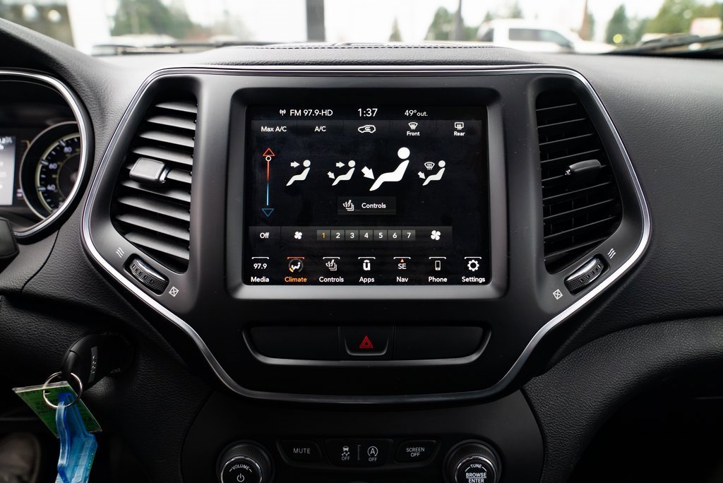 Used 2020 Jeep Cherokee Latitude w/ Quick Order Package 26F North image 14