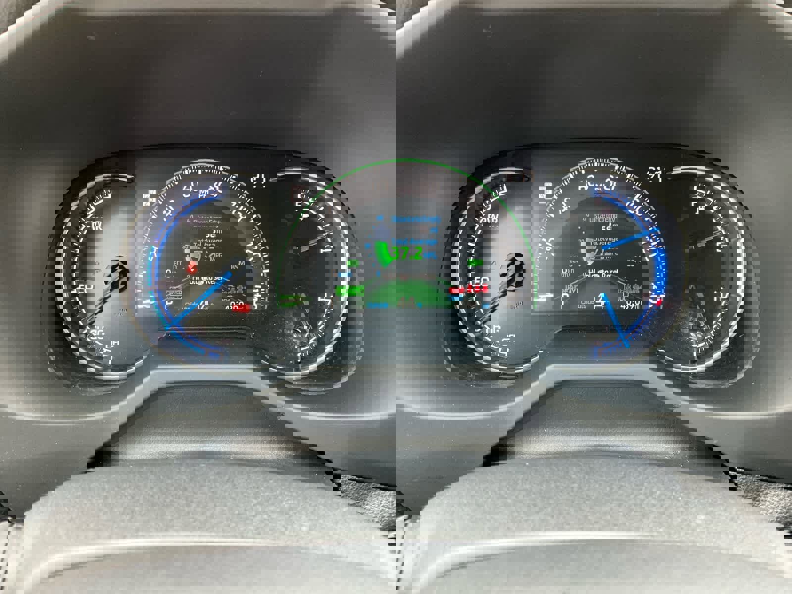 Used 2024 Toyota RAV4 XLE Premium w/ Weather Package image 20