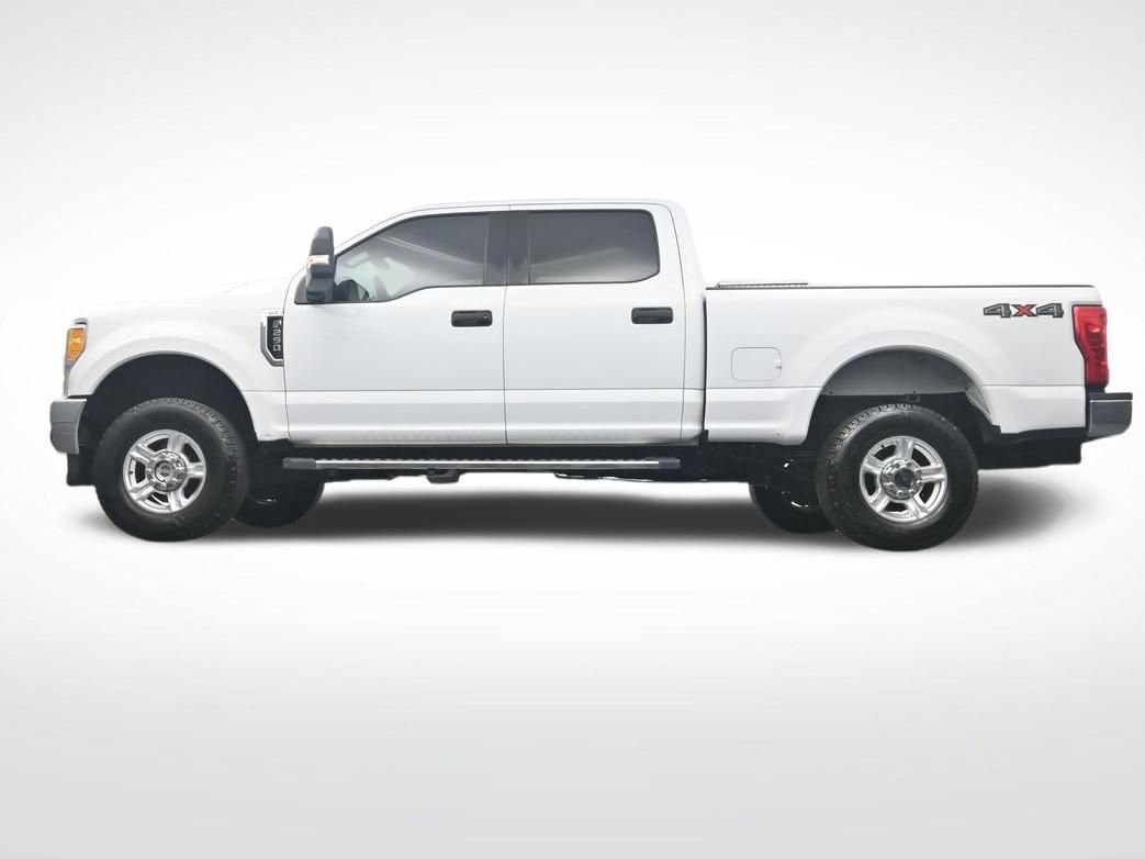 Used 2017 Ford F250 XLT image 36