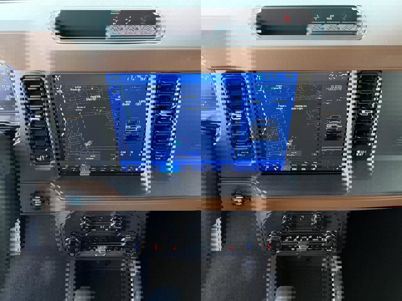 Used 2024 Ford Bronco Outer Banks image 23