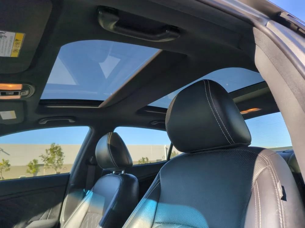 Used 2014 Kia Optima SX image 9