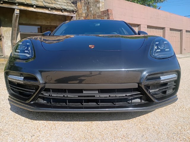 Used 2017 Porsche Panamera Turbo AWD/4WD image 3