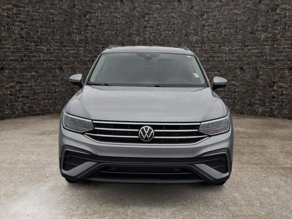 Used 2024 Volkswagen Tiguan S image 5