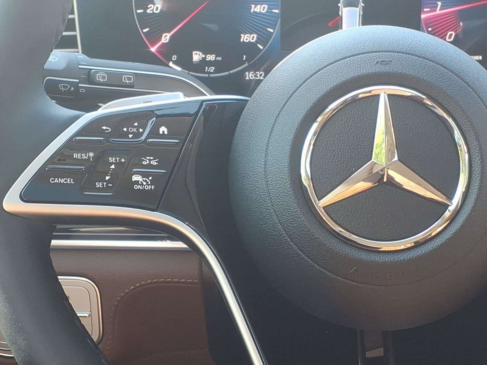 New 2026 Mercedes-Benz GLE 580 4MATIC image 14