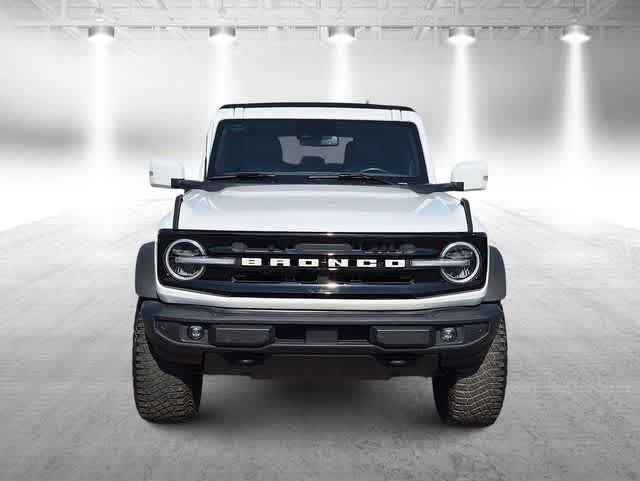 Used 2023 Ford Bronco Outer Banks w/ Sasquatch Package AWD/4WD image 3