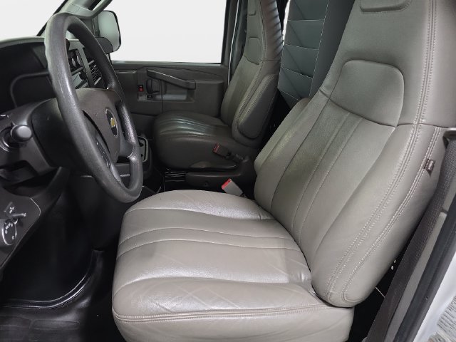 Used 2020 Chevrolet Express 2500 w/ Driver Convenience Package RWD image 10