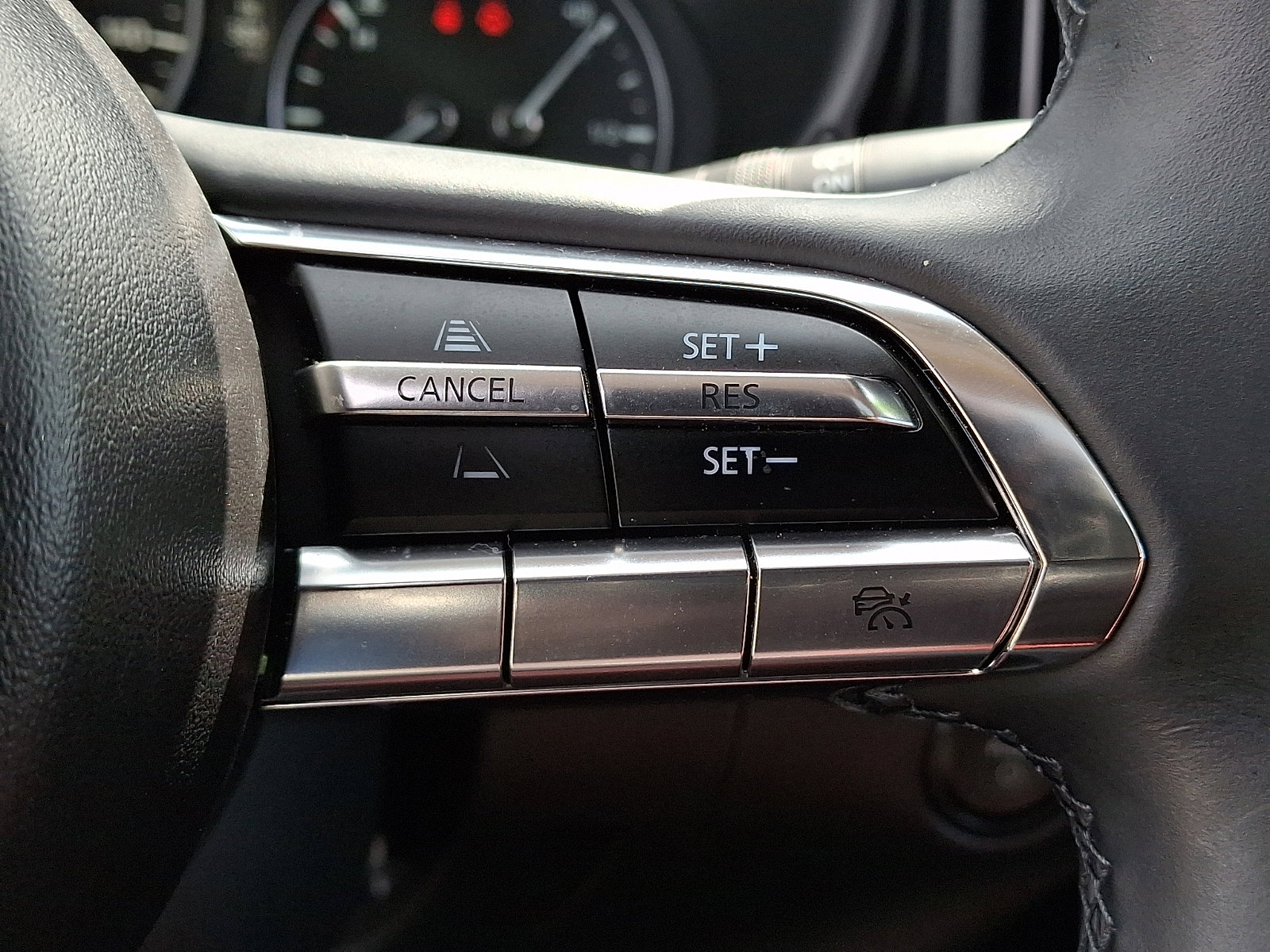 Used 2025 MAZDA CX-50 AWD 2.5 Hybrid w/ Weather Package image 22